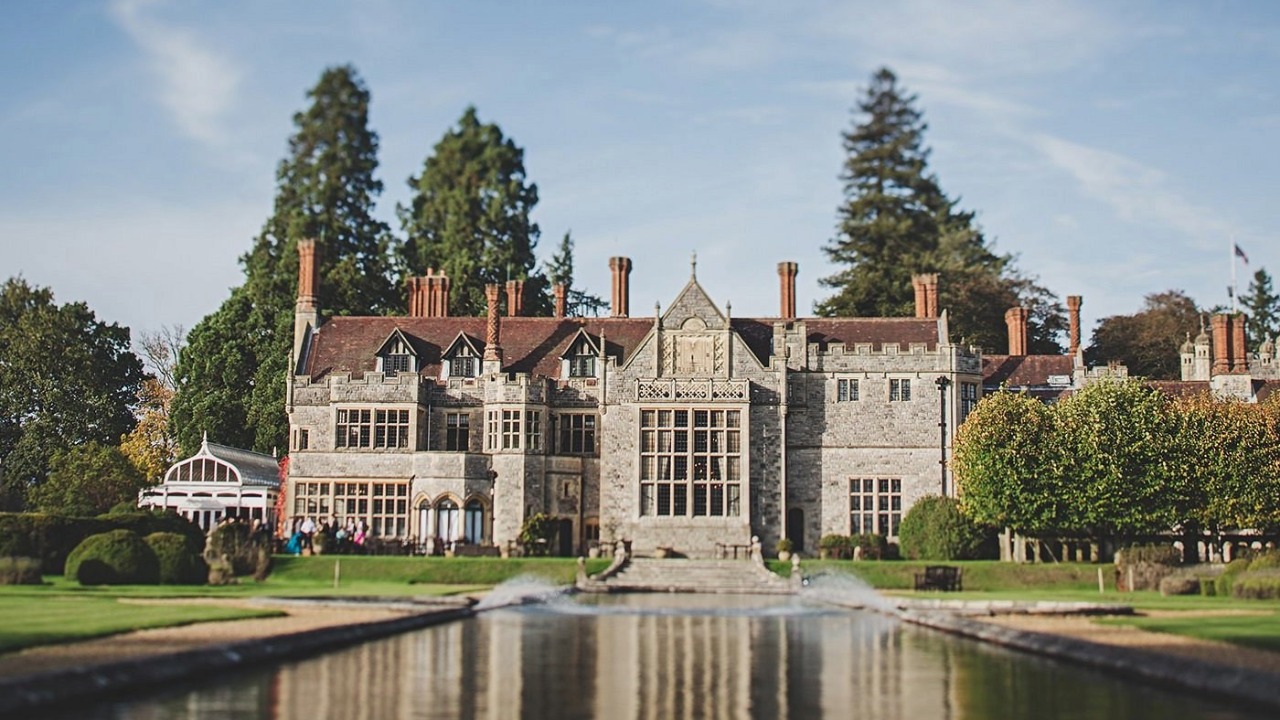 King Transfer & Taxi vehicle at the station